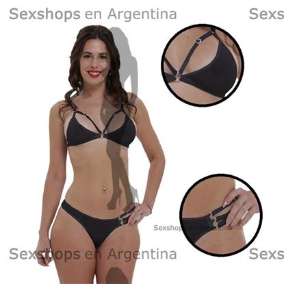 Conjunto Triángulo tres trias tul liso negro